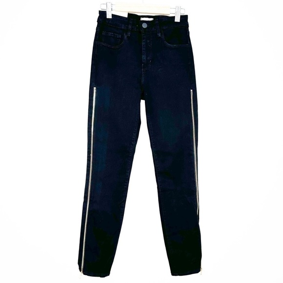 NWT L'Agence High Rise Skinny Black Jean Side Zipper Size 25 - Picture 1 of 6